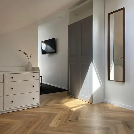 Palangoje Izabeles Apartamentai Lägenhet