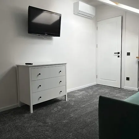 Palangoje Izabeles Apartamentai Паланга
