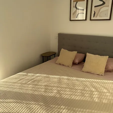 Palangoje Izabeles Apartamentai Lägenhet Palanga