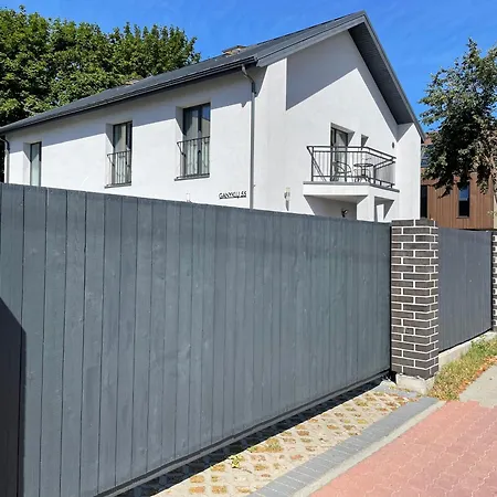 Palangoje Izabeles Apartamentai شقة