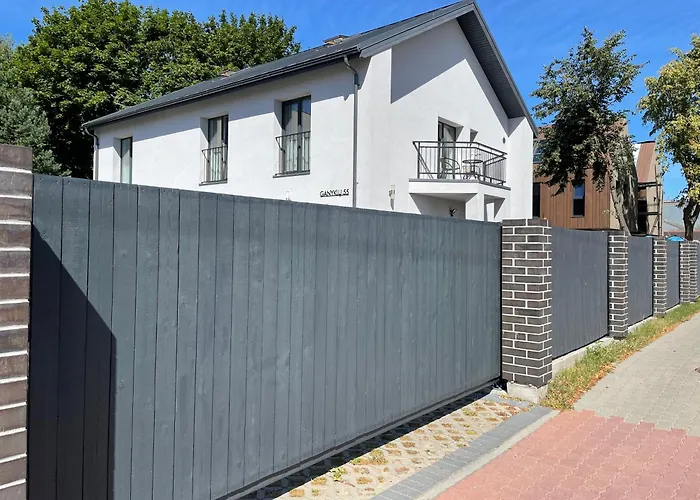 Palangoje Izabeles Apartamentai شقة